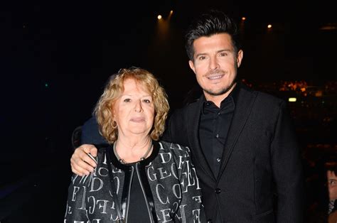 Photo Exclusif Vincent Niclo Avec Sa M Re Evelyne Au Concert De