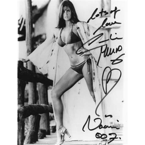 Caroline Munro autograph (The Spy Who Loved Me)