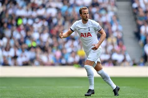 Harry Kane sent six-word transfer message amid Tottenham Hotspur statue prediction - football.london