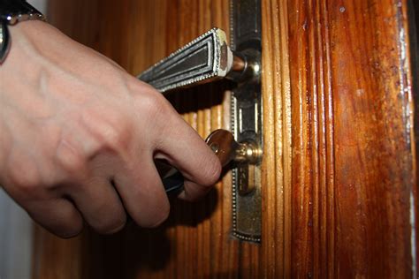 Free Images : hand, wood, guitar, home, steel, key, metal, close, door