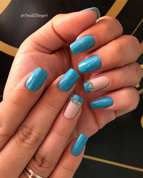 Unhas Decoradas Em Azul Inspira Es E Tutorias Para Explorar O Tom