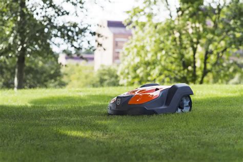 Husqvarna Automower Robotic Lawn Mower Gardenland Power Equipment