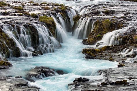 Cascada En Cascada De Bruarfoss Cerca De La Gira En C Rculo Dorado En