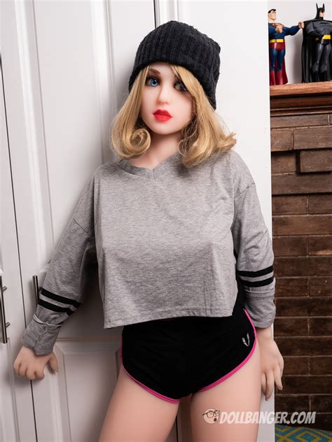 DollBanger Episode Love Doll Beth Von Banger Gets Banged Professional Sex Doll Porn