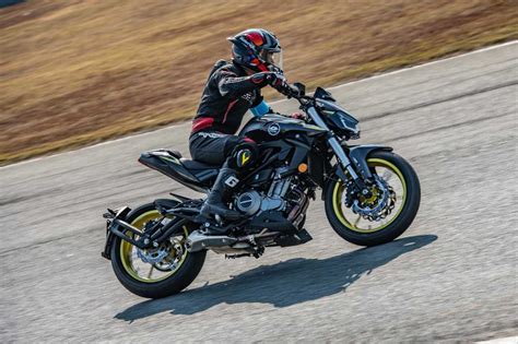 QJ Motors SRK Le Naked Cinesi A Sorpresa SuperBike Italia