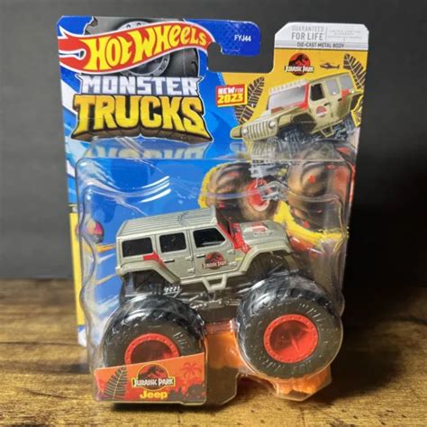 HOT WHEELS MONSTER Trucks Jurassic Park Jeep Freestyle Wreckers 6 11 1 64 A EUR 14 45 PicClick FR
