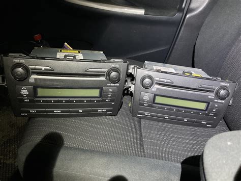 Установка штатной магнитолы с AUX — Toyota Corolla (140/150), 1,6 л ...