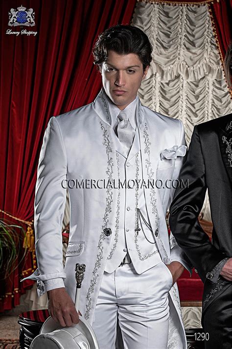 Traje De Novio Barroco Blanco Modelo 1290 Mario Moreno Moyano