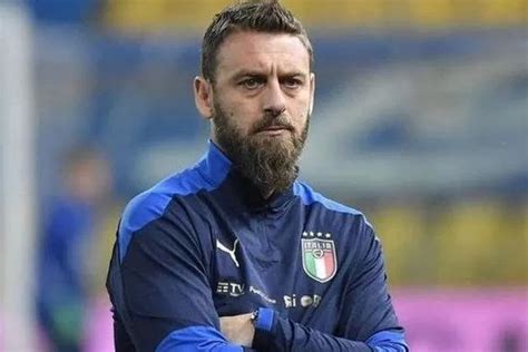 Daniele De Rossi Dipercaya AS Roma Jadi Pelatih Baru Ganti Jose