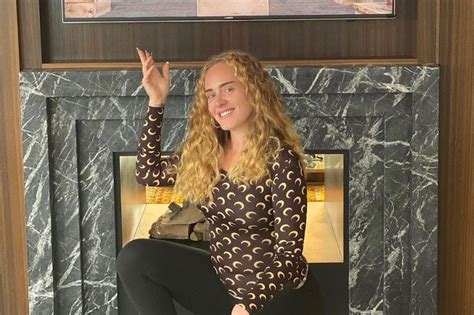 Adele S Jamaican Bikini And Bantu Knots Spark Cultural