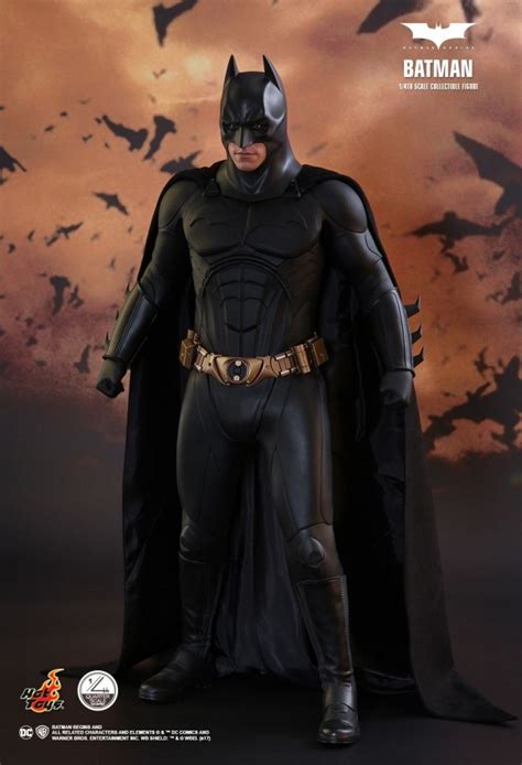 Batman Aus Dem Film Batman Begins Von Hot Toys Quarter Scale Reihe