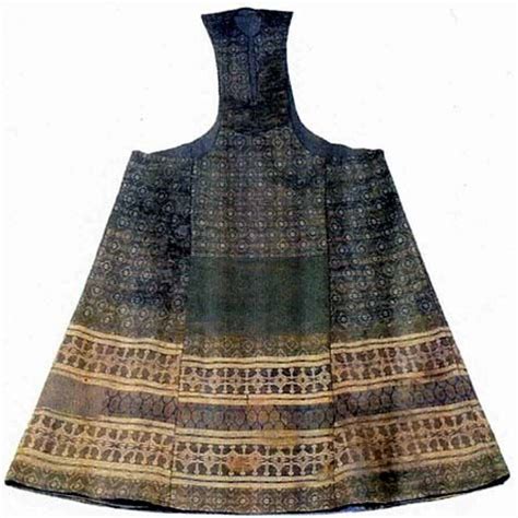 Medieval Dress – Fashion & Textile Museums