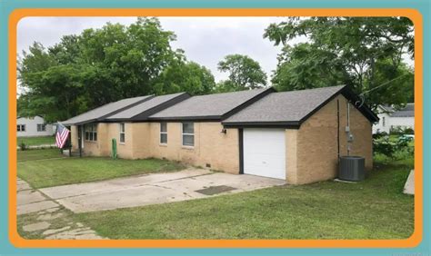 600 S Johnston Street Ada Ok 74820 2319858 Mcgraw Realtors