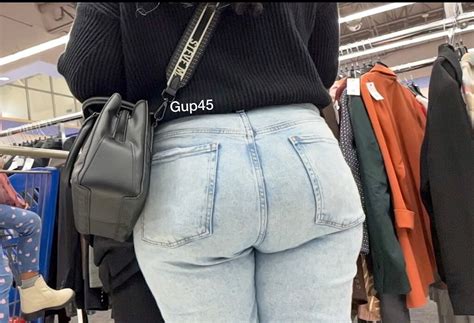 OC Big Booty Milf Showing Her Fat Ass In Jeans Tight Jeans Forum