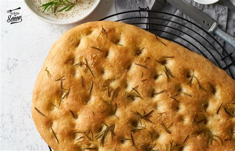 Cómo hacer focaccia receta fácil del pan italiano