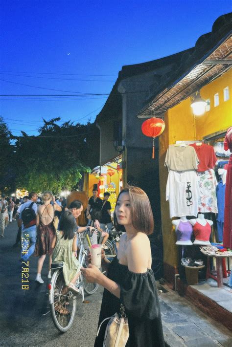 Hot girl cầu lông Thùy Linh diện váy trắng tinh khôi khoe vẻ đẹp hút hồn cộng đồng mạng