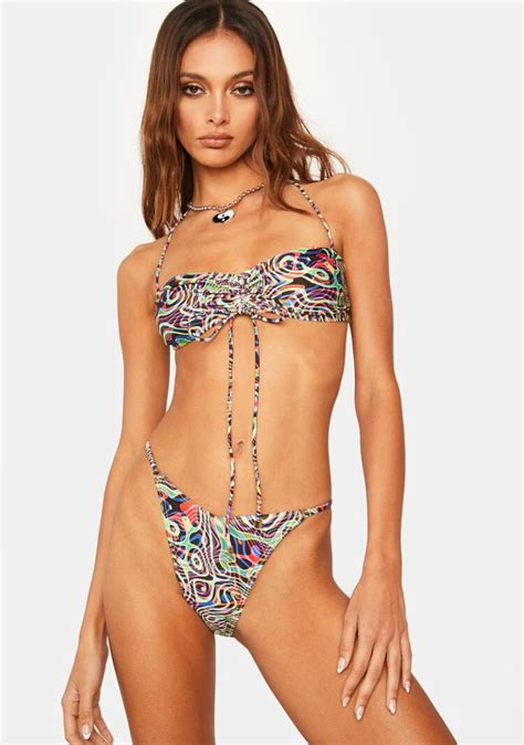 Hot Sexy Cyber Doll Bikini Pics