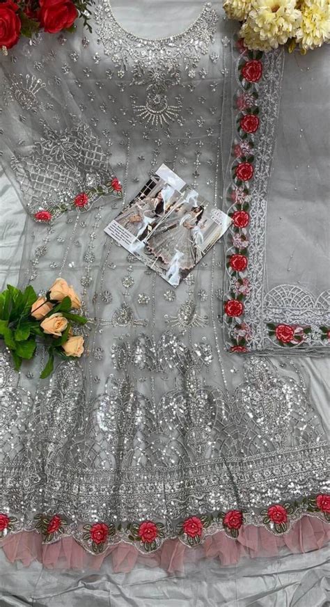 Pakistani Suits In Meena Bazaar Dubai Sareeswala