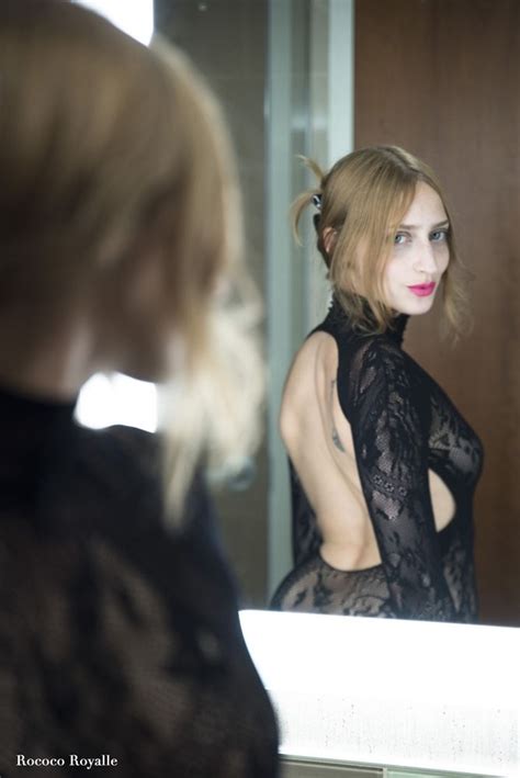 Rococo Royalle Porn Fan Community Forum