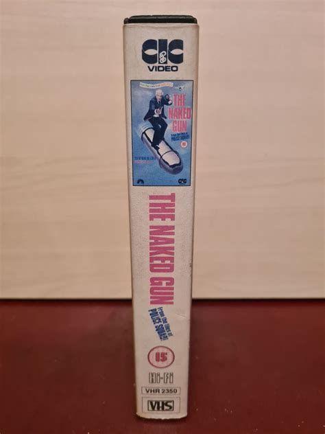 The Naked Gun Leslie Nielson Pal Vhs Video Tape T Ebay