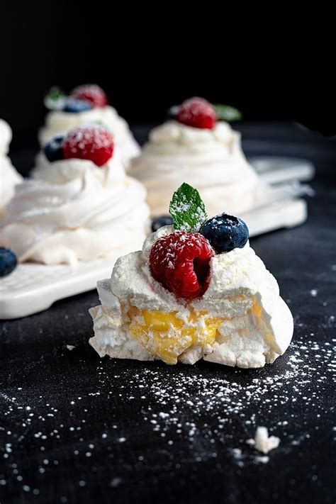 Lemon Blueberry Pavlovas Artofit