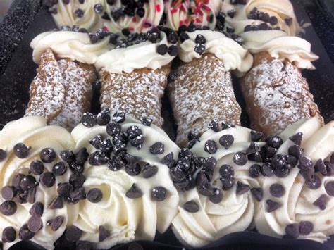 Italian Desserts Cannolis New Britain Ct