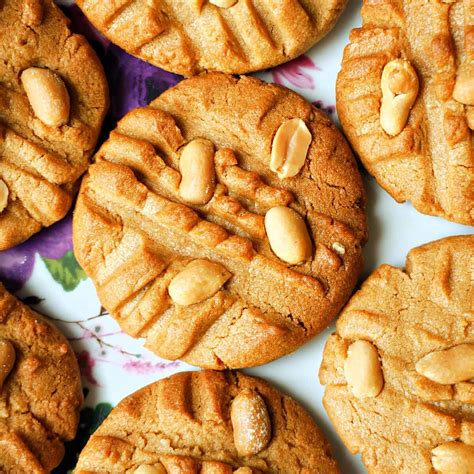 Peanut Butter Cookies With Salted Peanuts Crunchy And Scrumptious And So Easy To Mak In 2023