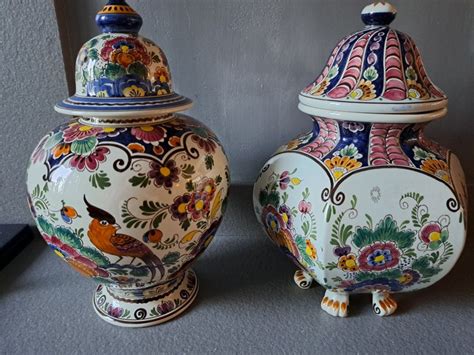 Velsen Sassenheim - Lidded vases (2) - Earthenware - Catawiki