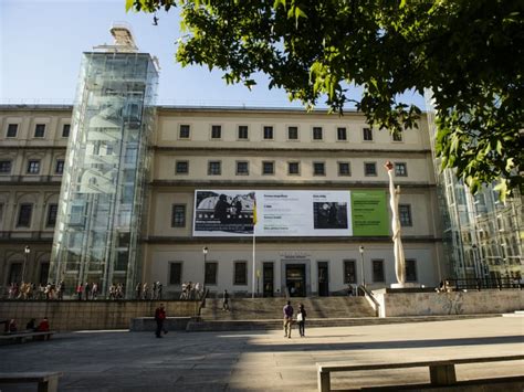 Museum Reina Sof A In Madrid Tickets Und Touren Hellotickets