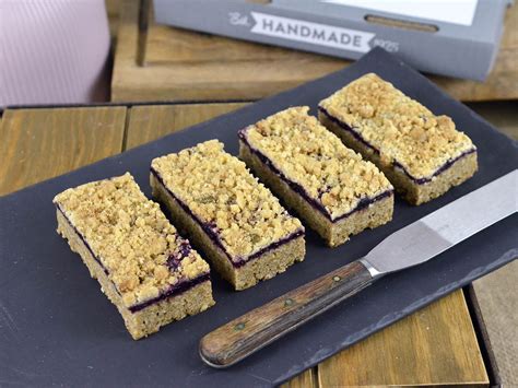 Blackcurrant Crumble Flapjack Tray Traybakes Pullin S Bakery