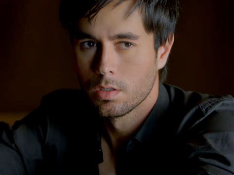 Pin By Denise Narolis Amo On All E Enrique Iglesias Screen Shot