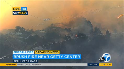 Photos Skirball Fire Burns In The Sepulveda Pass Near Getty Center