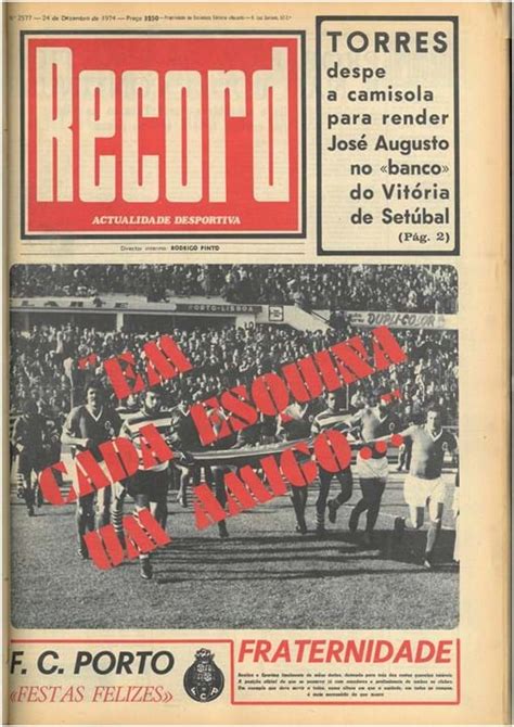 Capas De Jornais Vintage Record De Dezembro De Em Cada