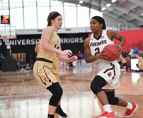 ESU Women’s Basketball Tops Kutztown – Bob Shank Photography