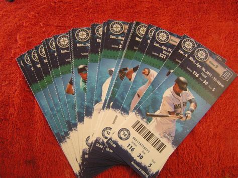 MLB 2011 Seattle Mariners Full Unused Ticket Stubs - Ticket Stubs