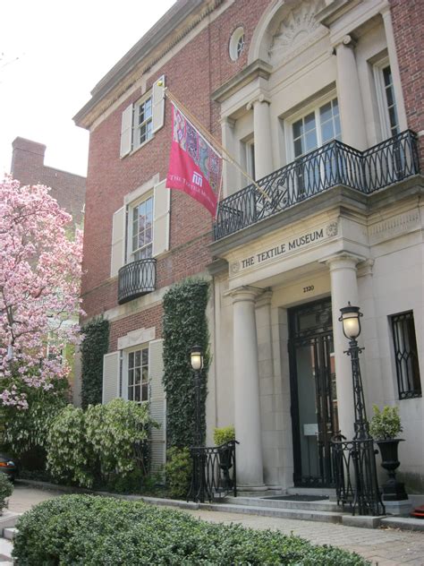 Jeff Bezos House : Jeff Bezos buys most expensive home in LA: world's