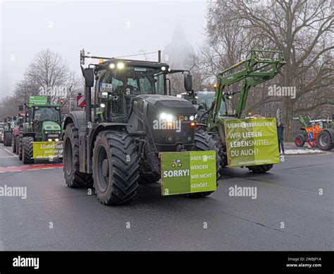 Gro Er Bauerncontest In Hannovers Innenstadt Landwirtinnen Und