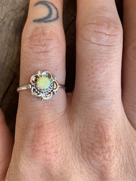 Sterling Silver Flower Zuni Stone Ring Gem