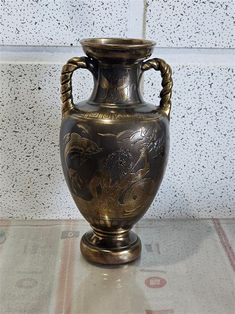 Terracotta Large Rare Greek Urn Fakiolas Bronze And Gold Color Antique