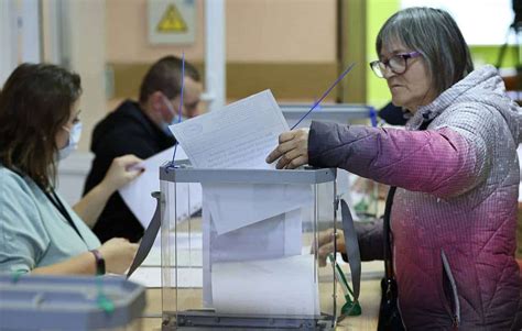 FOTO Cum arată buletinele de vot la alegerile locale și