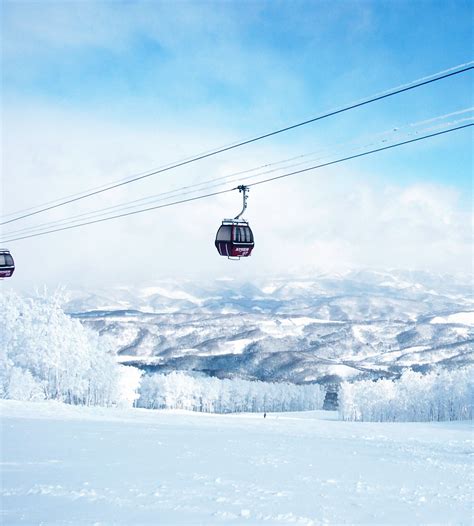 35 Best Ski Resorts in Japan: Discover Somewhere New in Winter 2024/25