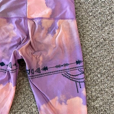 Teeki Hot Pants Yoga Leggings Sz Small Purple Haze Depop