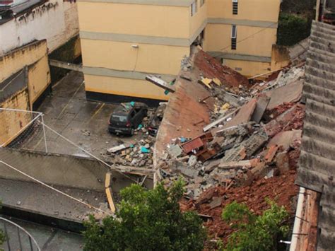 G1 Muro desaba sobre veículos na Zona Sul de São Paulo notícias em