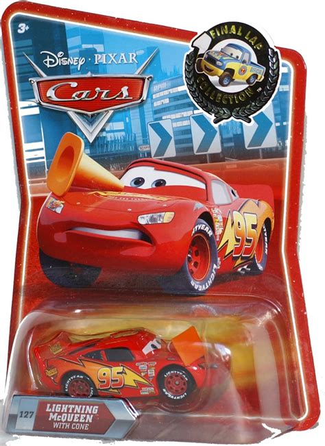 Disney Cars Final Lap Collection Lightning Mcqueen With Cone Diecast