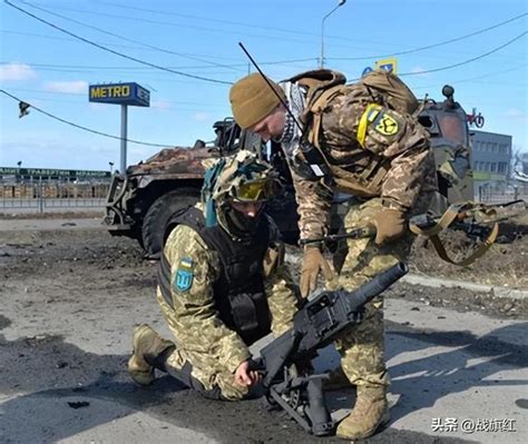 俄軍裝甲兵歐洲第一，為何烏軍能堅持一年？美國支援並非主因 每日頭條