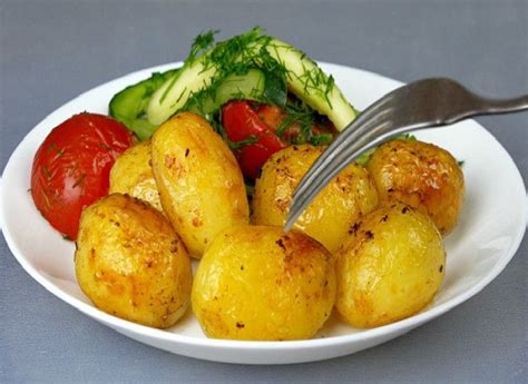 Картошка Золотистая Кругляком🥔🔥Была картошечка простая, стала золотая ...