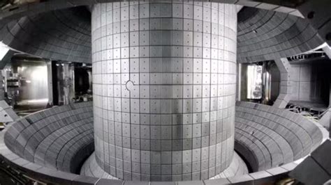 A Fusion Reactor Just Ran Seven Times Hotter Than The Sun | GIANT ...