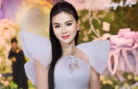 Sao Việt đốt mắt với bikini đón hè Thu Thủy Mây Trắng gây ngỡ ngàng nhất AI Hay Hỏi ngay