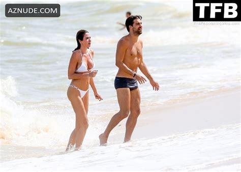 Luciana Gimenez Sexy Seen Flaunting Her Hot Body At The Beach In Trancoso Aznude