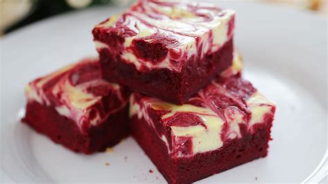 Red Velvet Cream Cheese Swirl Brownie Youtube